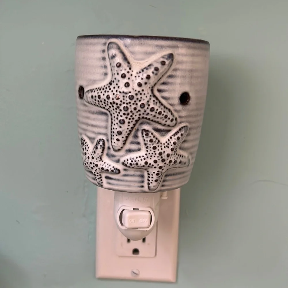 Scentsy Coastal Starfish mini warmer - Picture 1 of 2